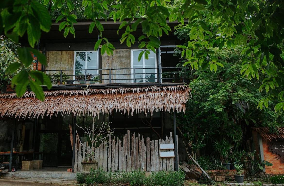 Country house ลอดจ์พังงา บูทีค *