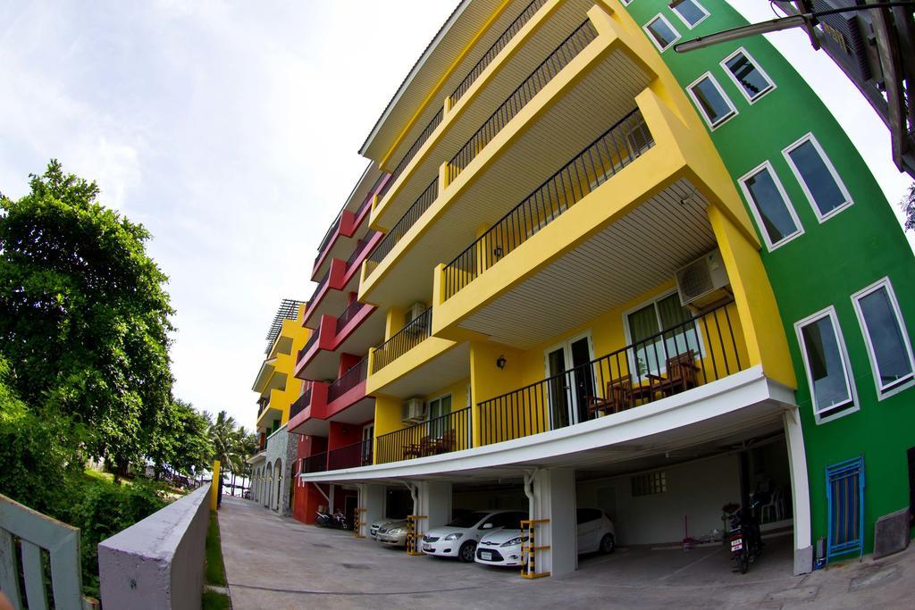 Coasta Bangsaen Hotel 3*