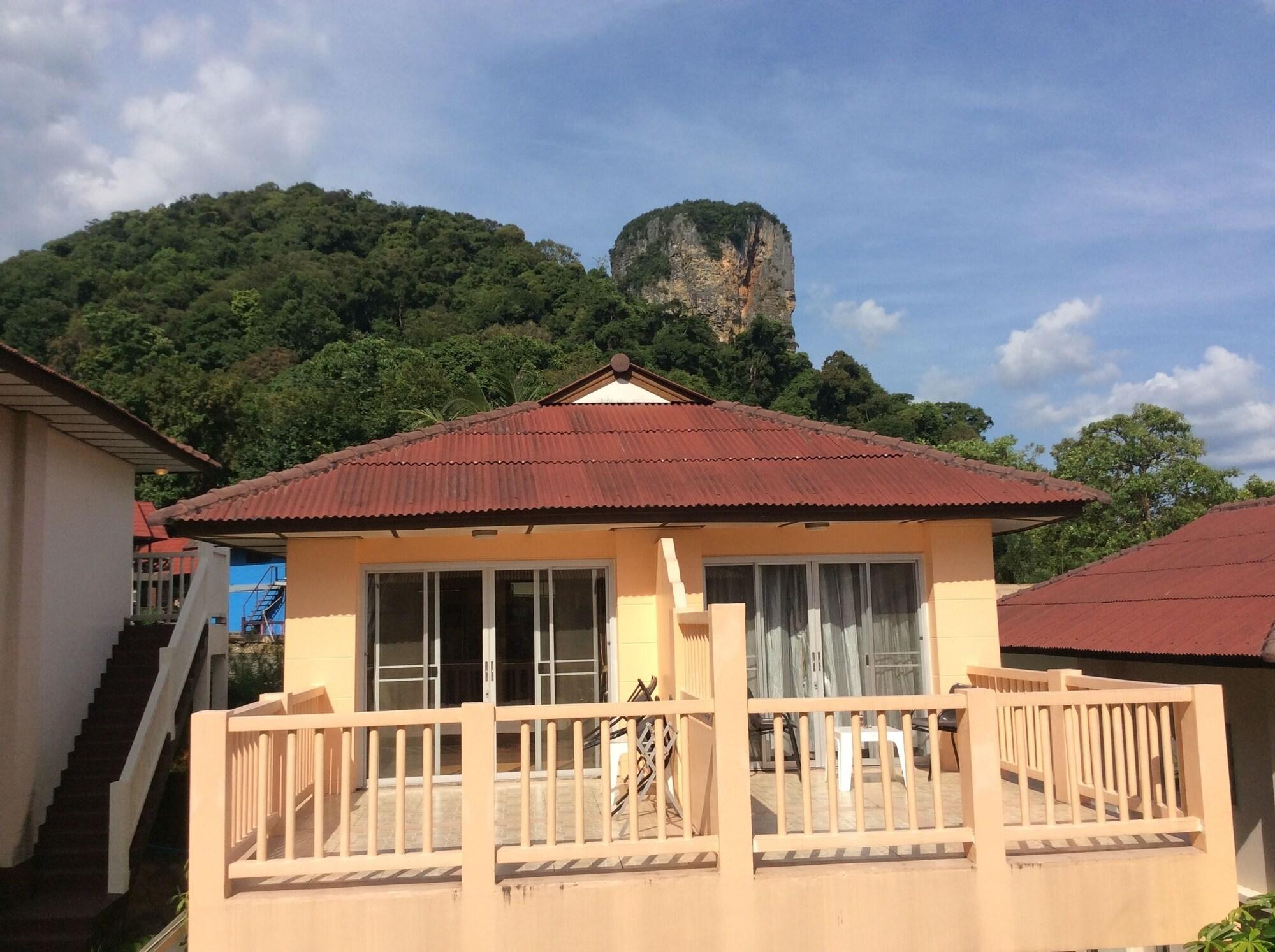 Anyavee Resort 3*