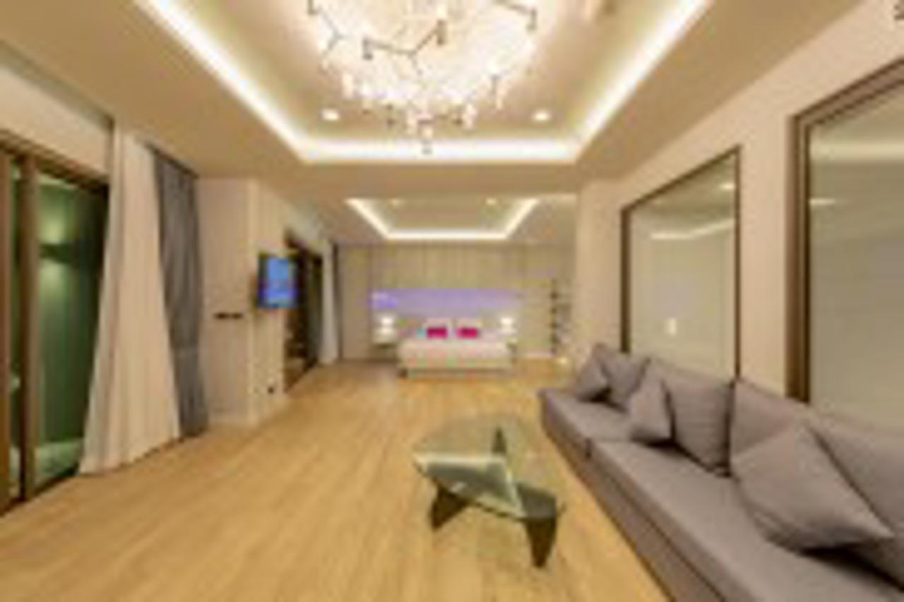 Resort The Hotspring & - Sha Extra 5*