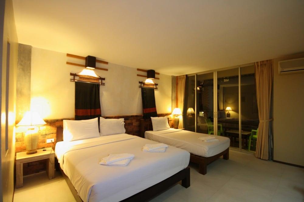 Baan Ban Dalay Hotel 2*