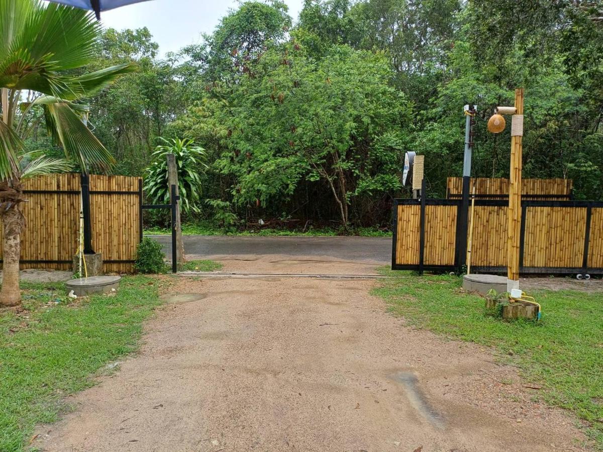 Resort Pan Beachfront Krabi