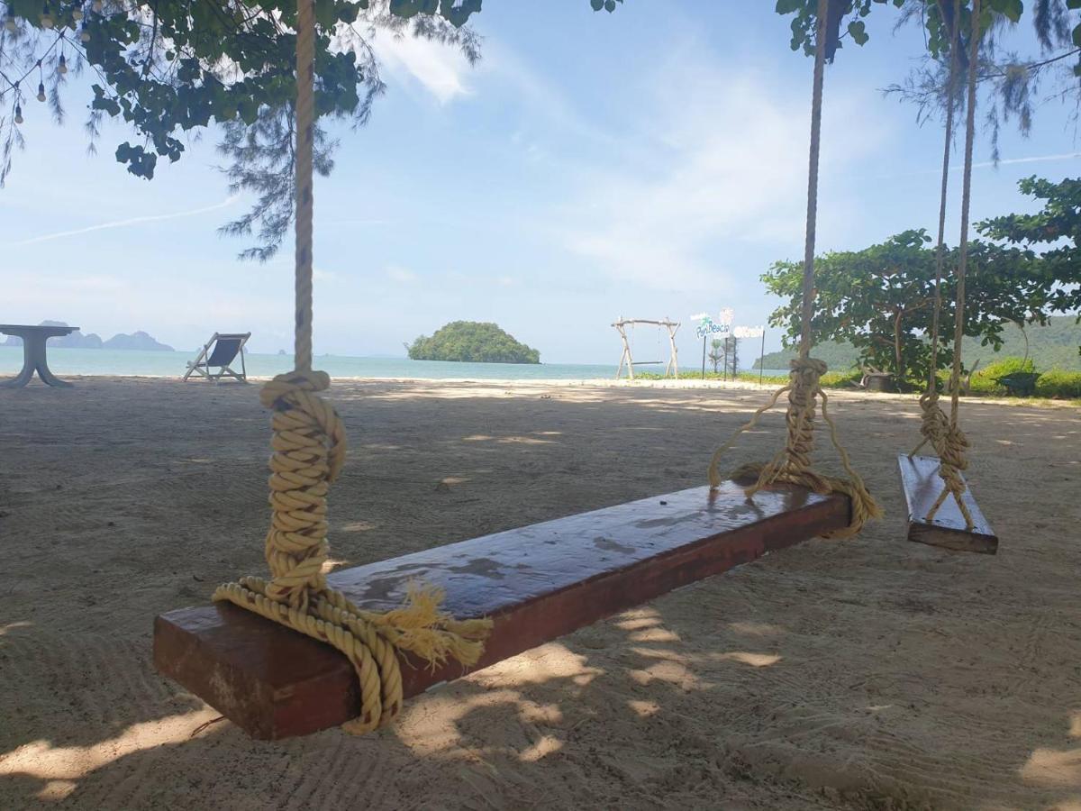 Pan Beachfront Krabi Resort