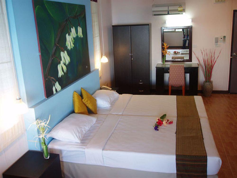 Cliff 3* Koh Ngai