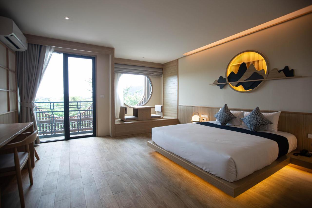 Hotel The Arch Phuket