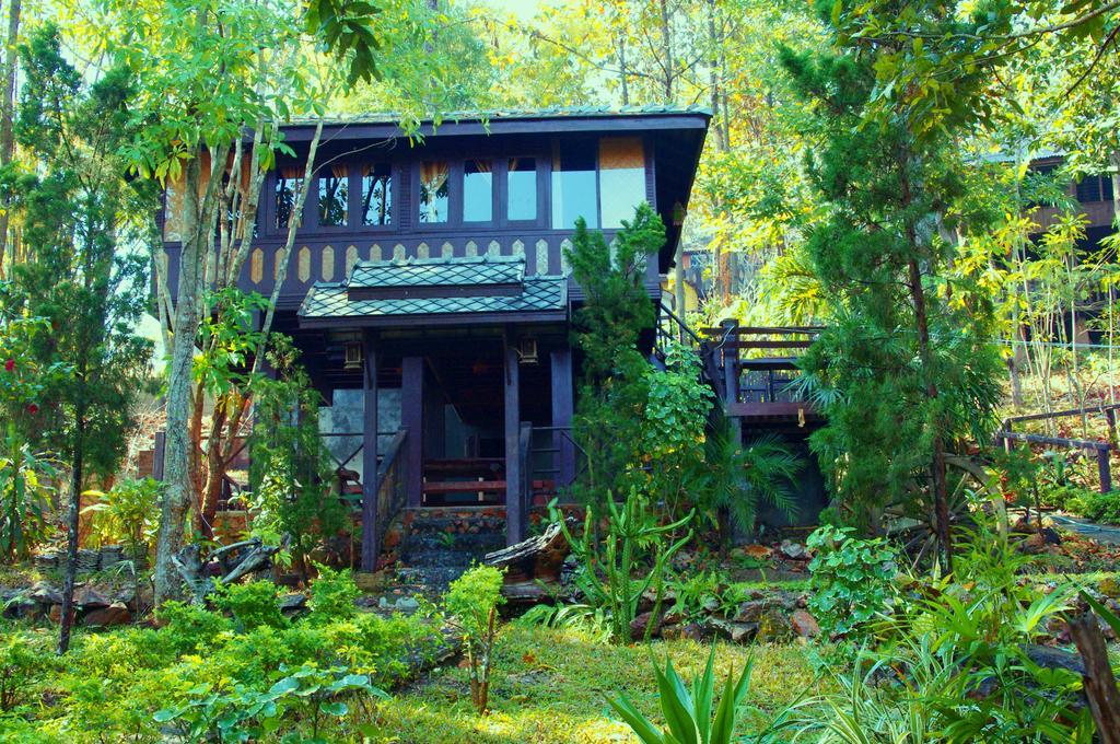 Resort Lhongkhao 3*