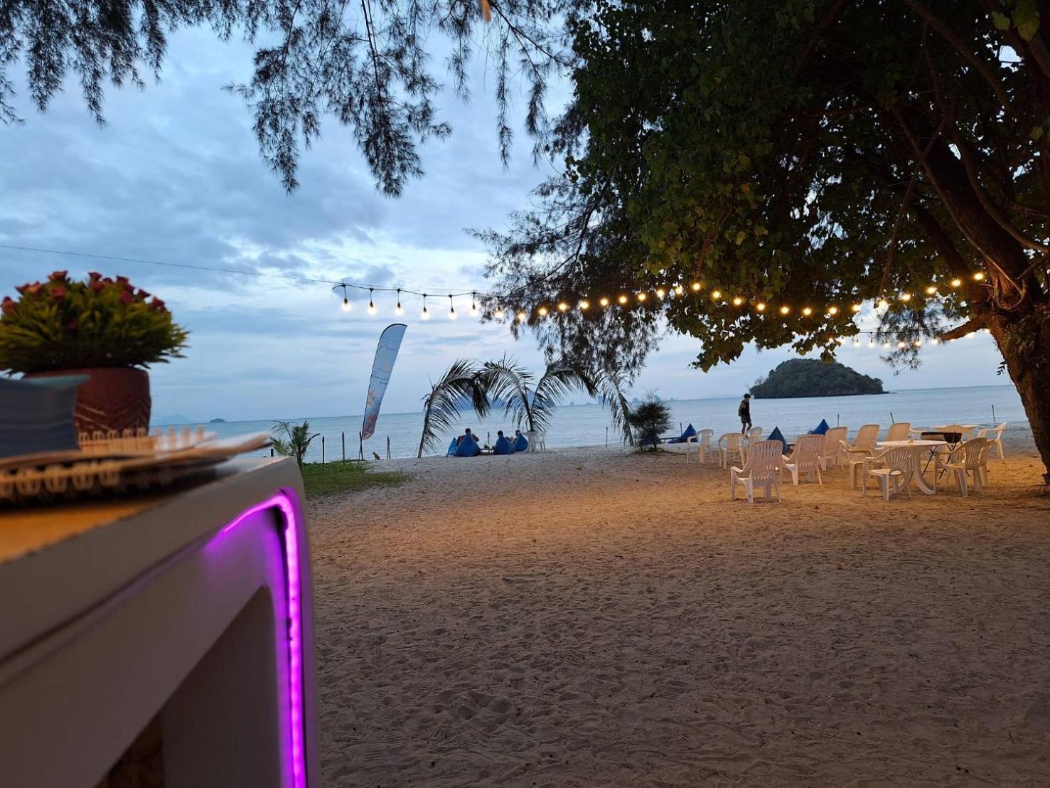 Resort Pan Beachfront Krabi 3*
