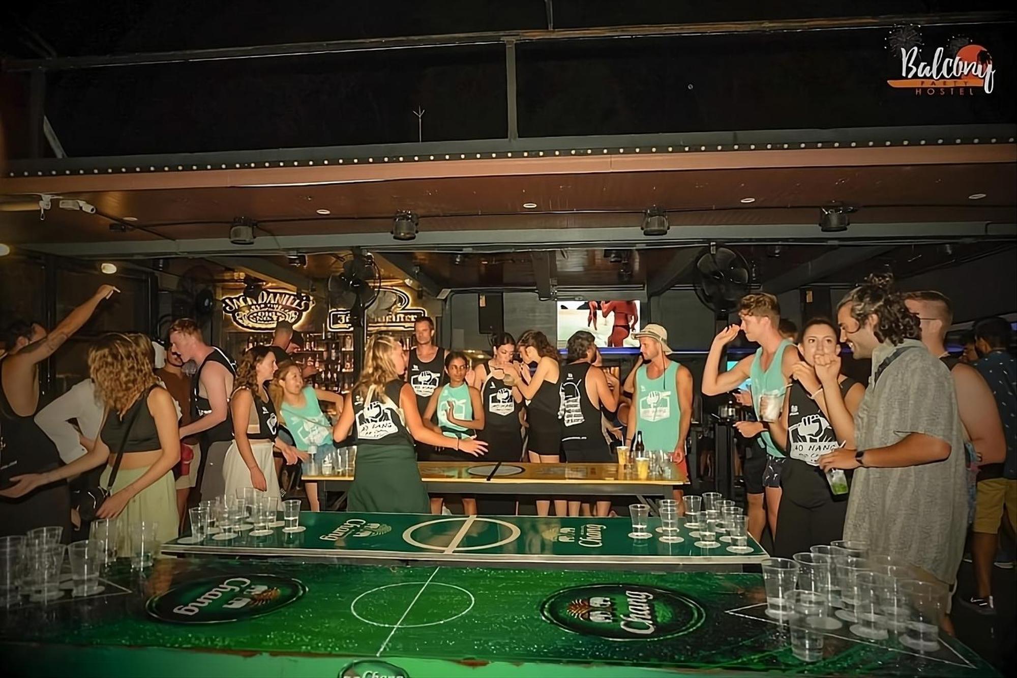 Balcony Party - 18-40 (adults Only) Hostel *