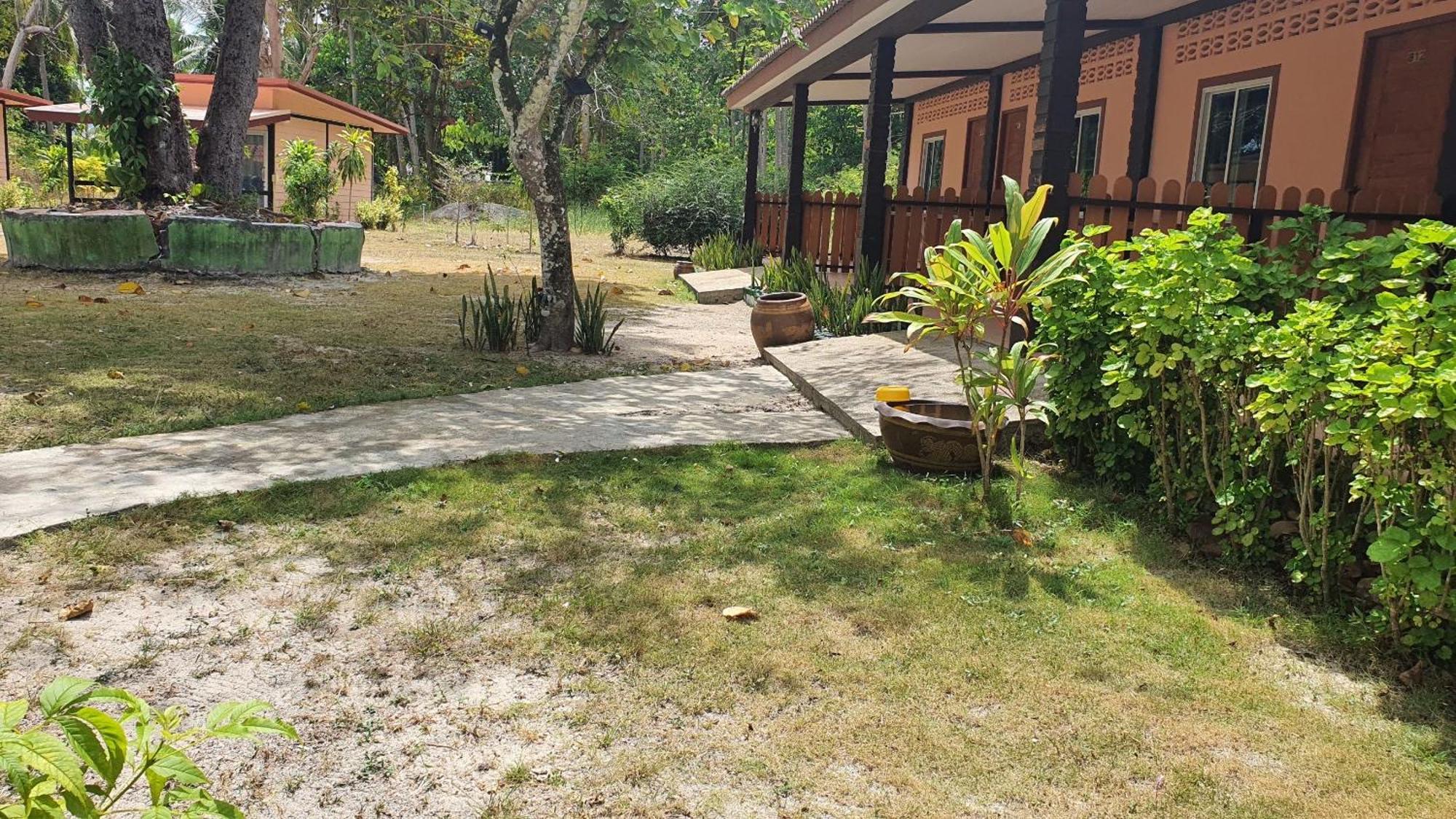 Resort Kaimuk Thong 3*