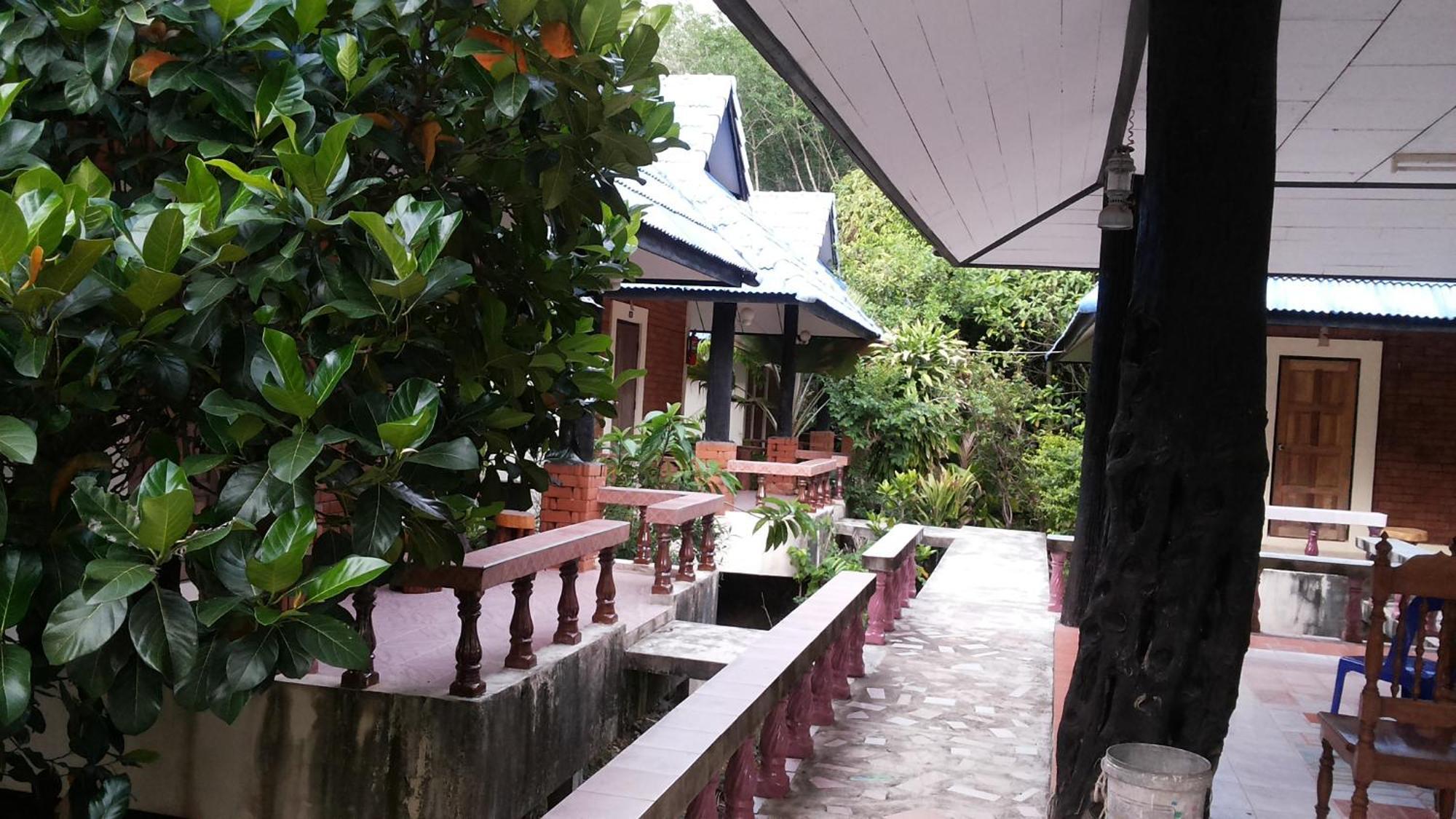 Lovely Lanta