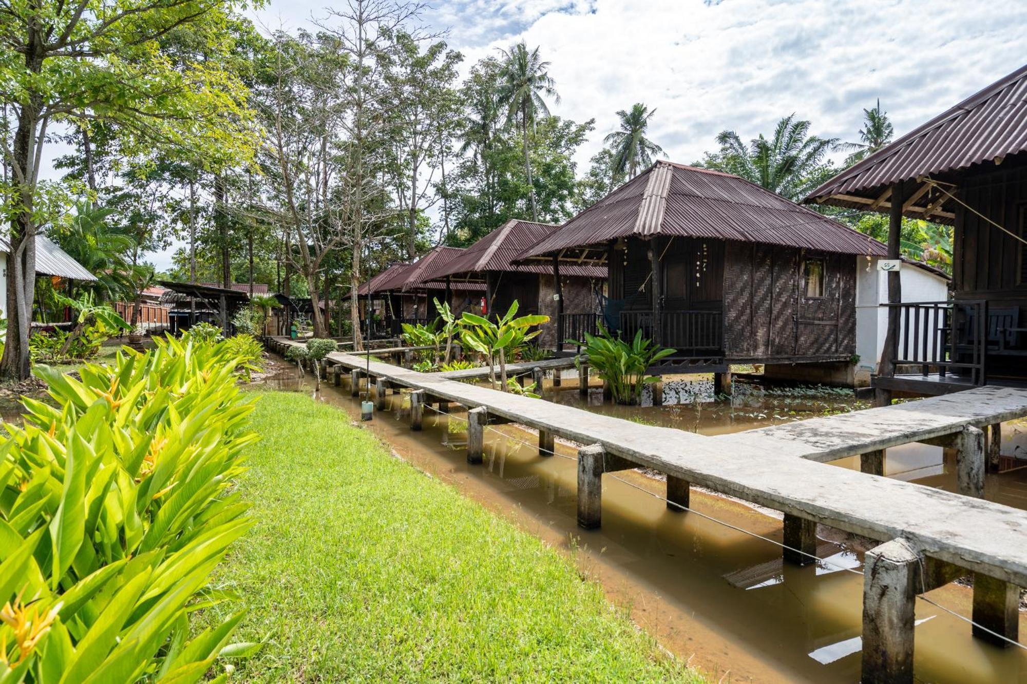 Resort Mook Lanta Eco 3*