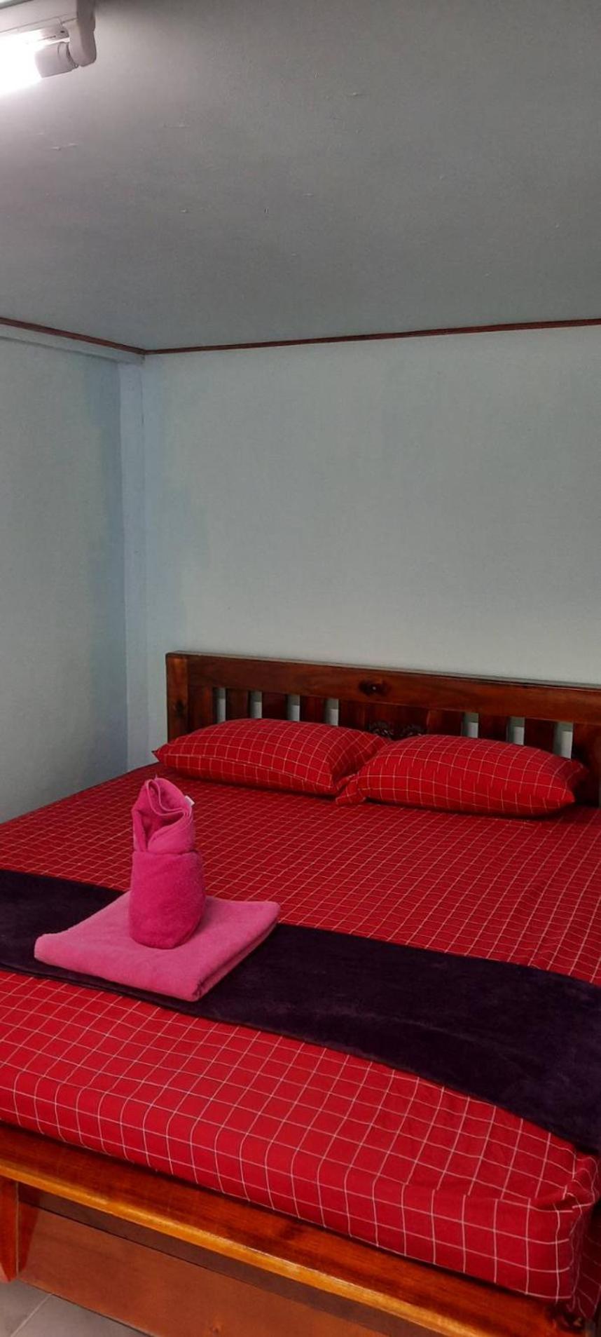 Chill Chill Long Hostel Koh Lanta
