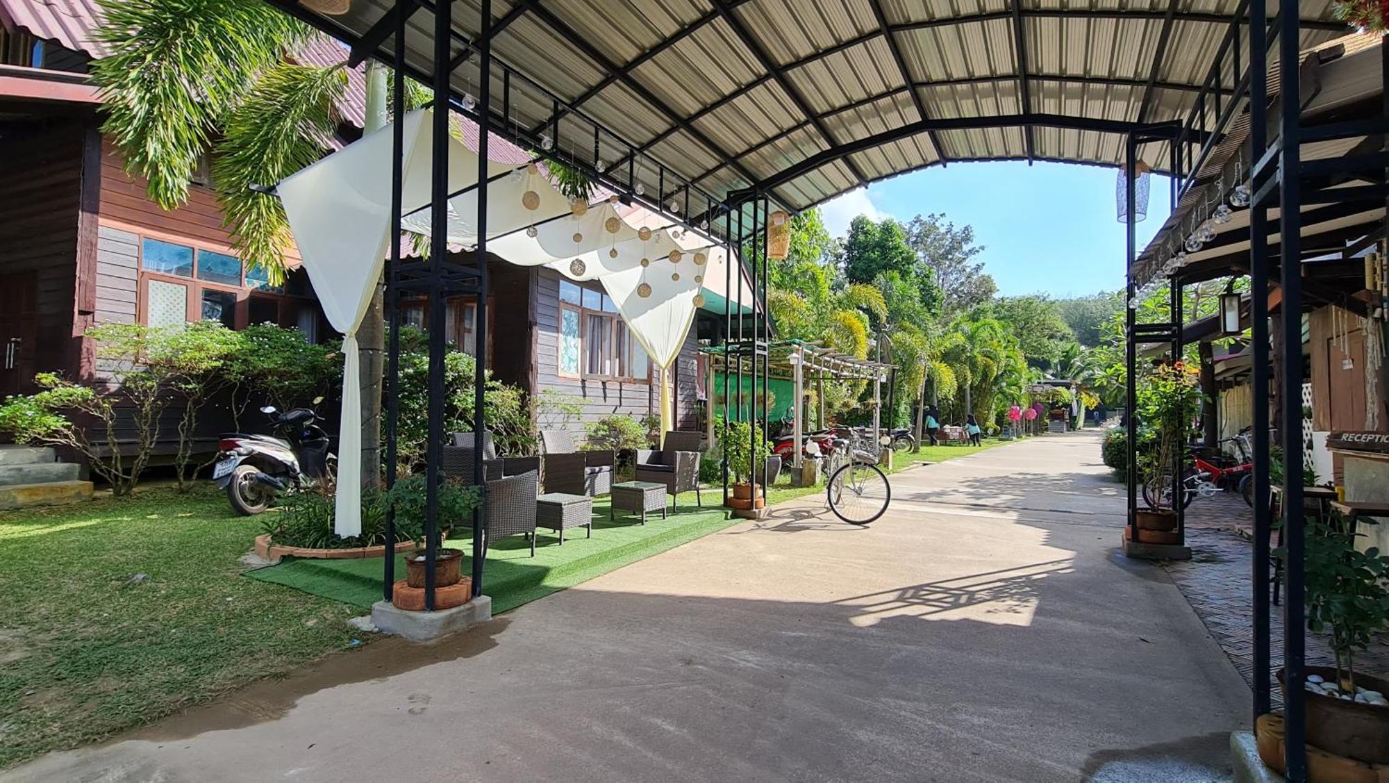 Baan Suan Rim Klong 3* Koh Lanta