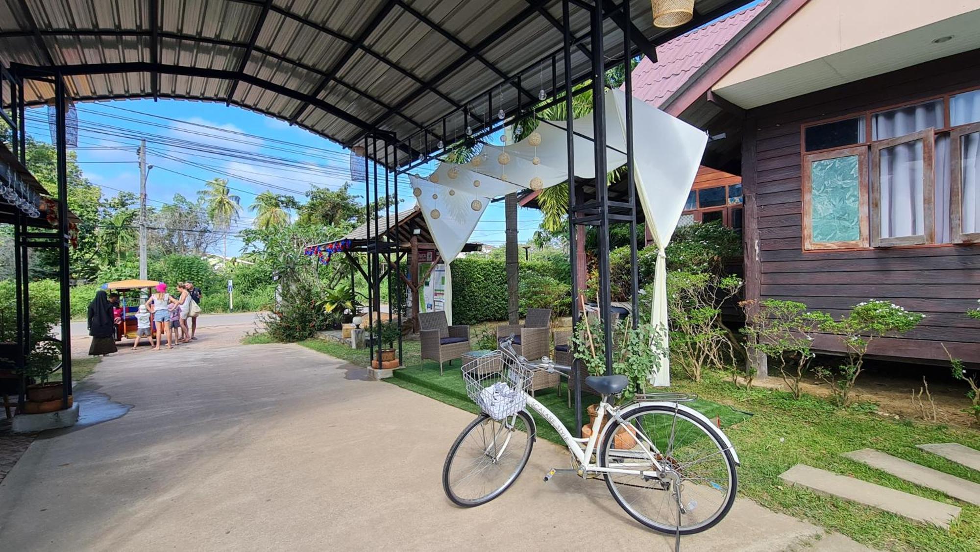 Baan Suan Rim Klong 3*