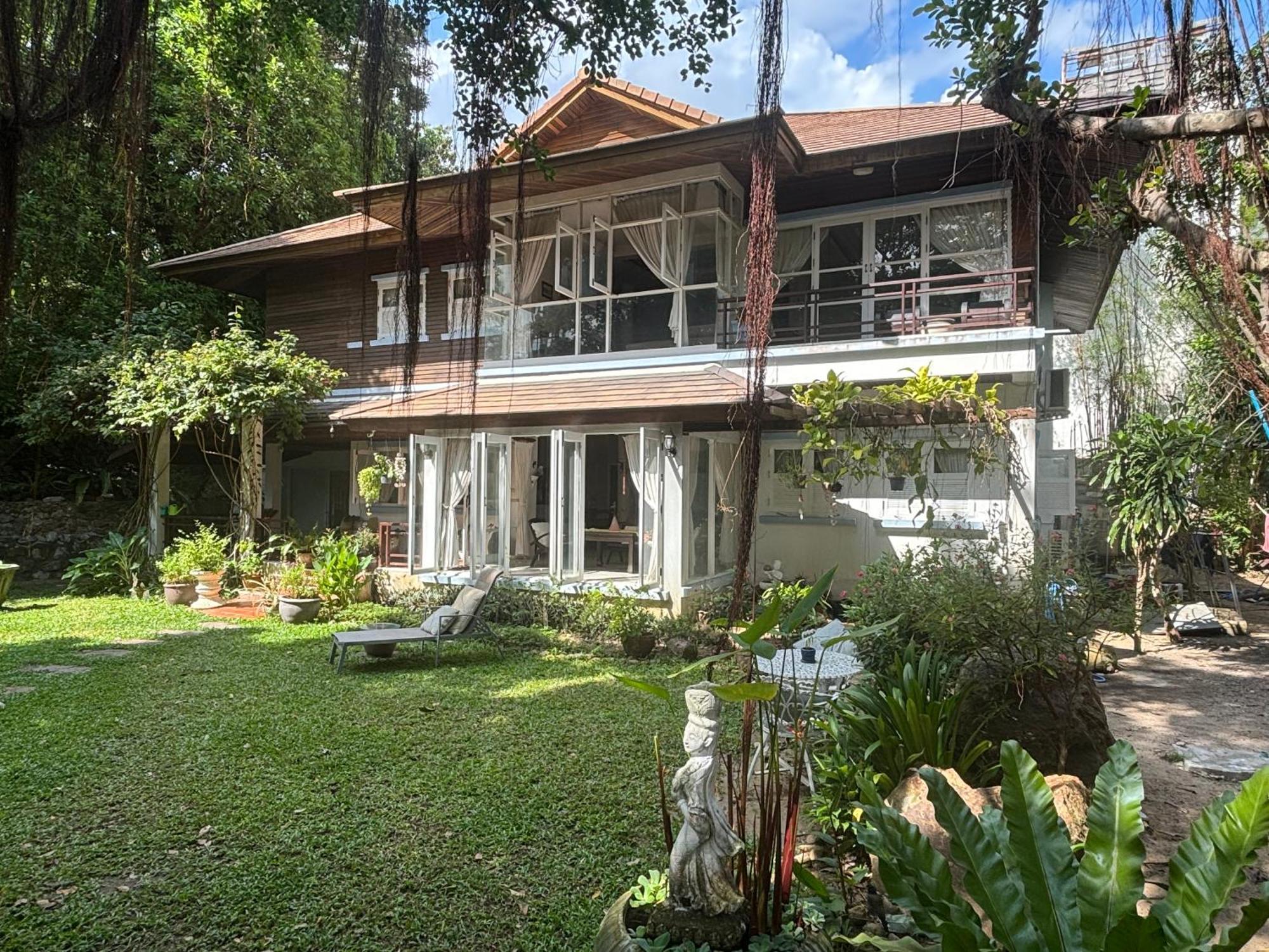 Banyan House Samui (adults Only) Bed & Breakfast