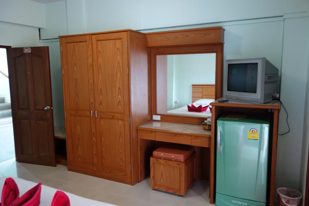 Hotel Lek 2*