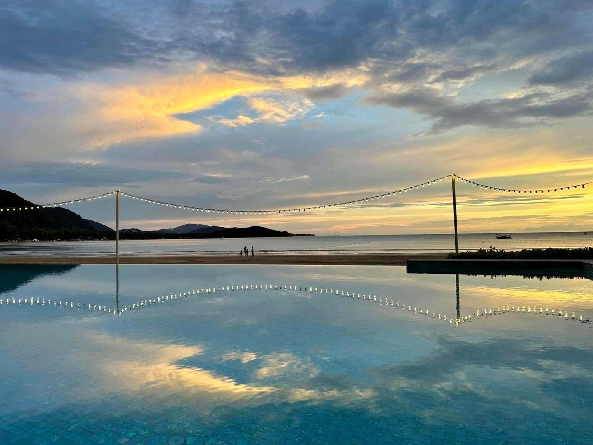 Twin Bay 3*