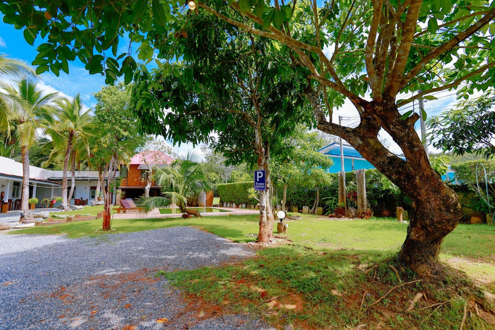 Aonang Privacy Resort 2*