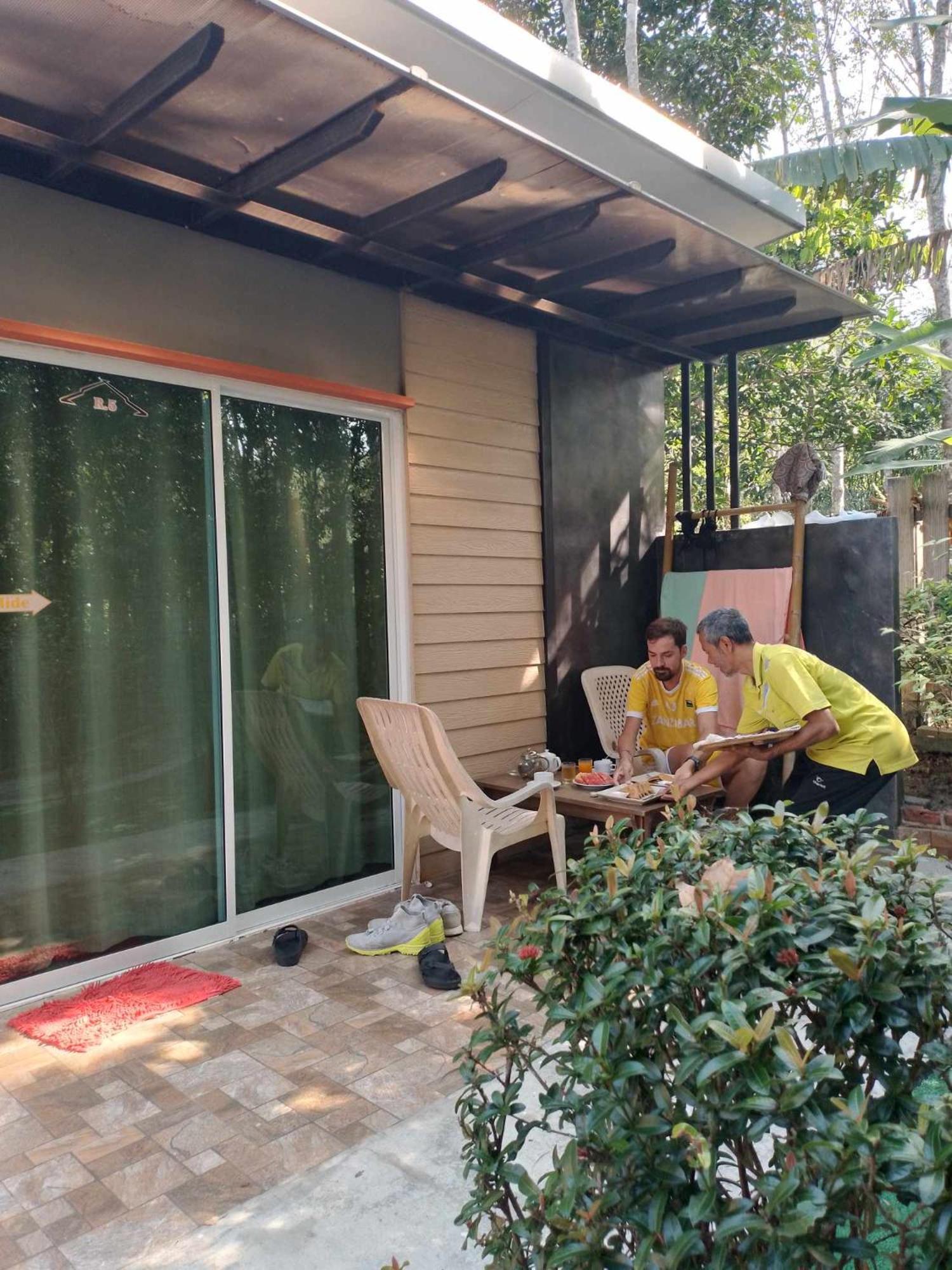 Baanphong Lanta Holiday home