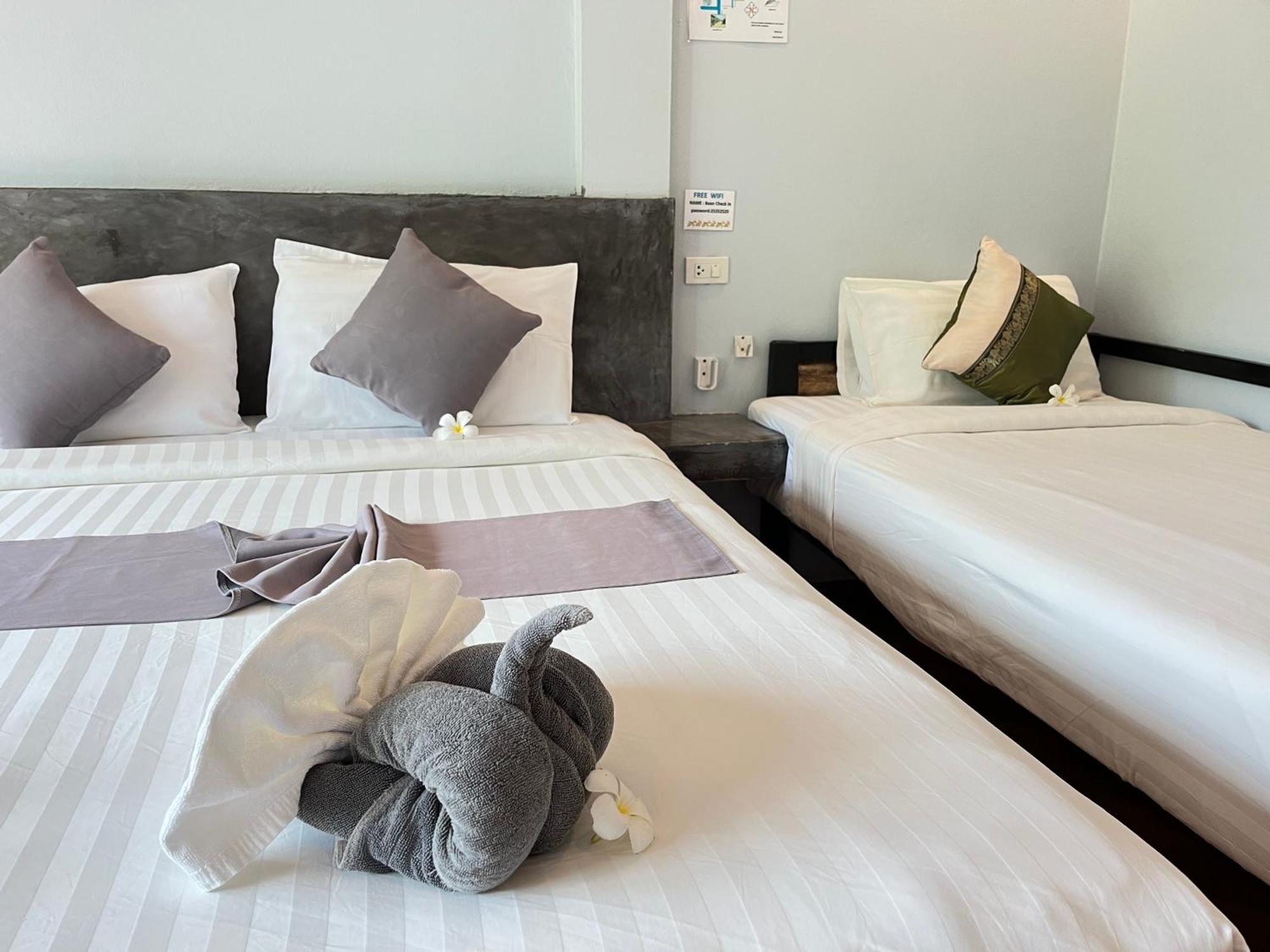 Hotel Baan Check In Koh Lanta