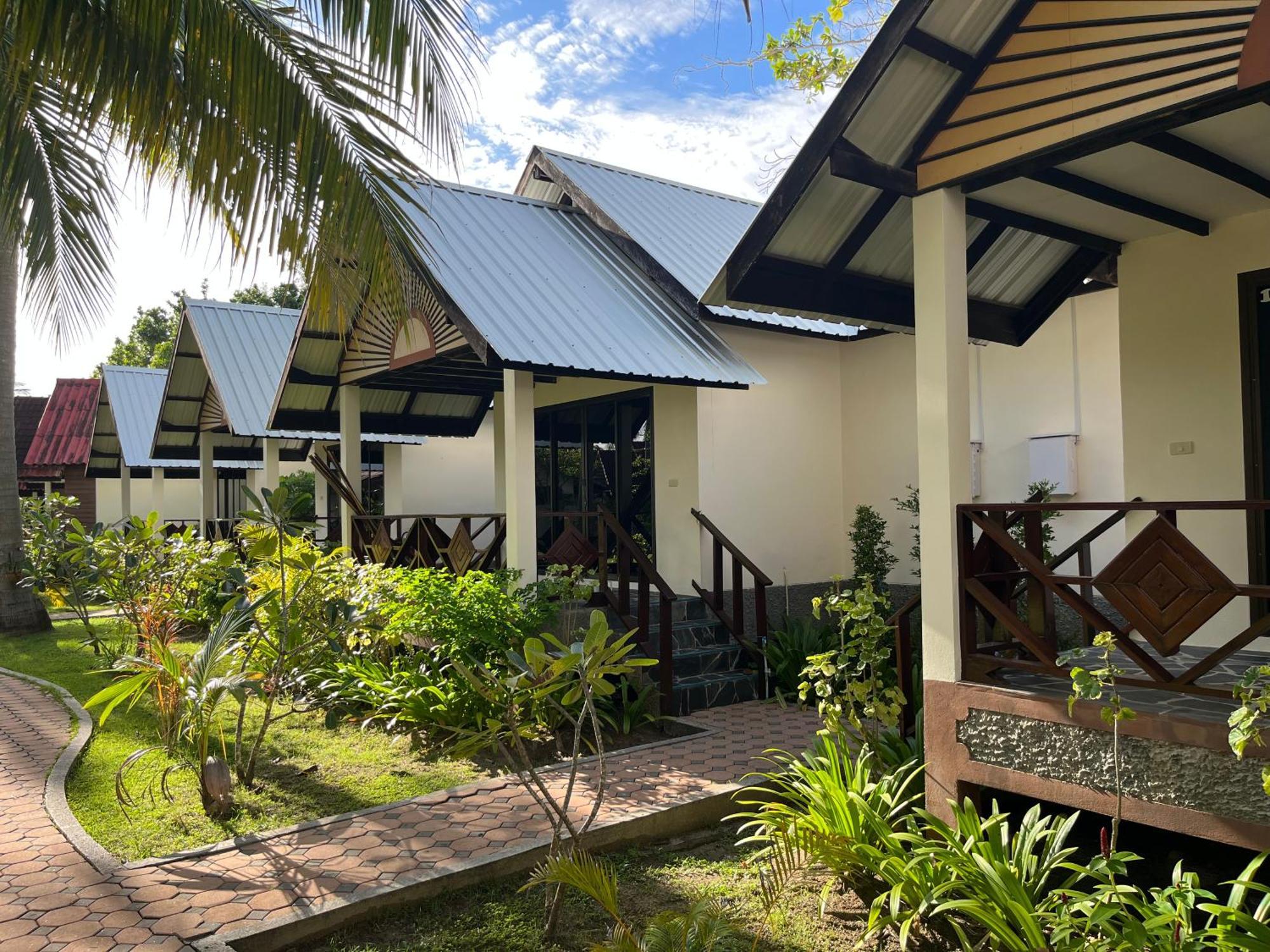 Resort Noble House