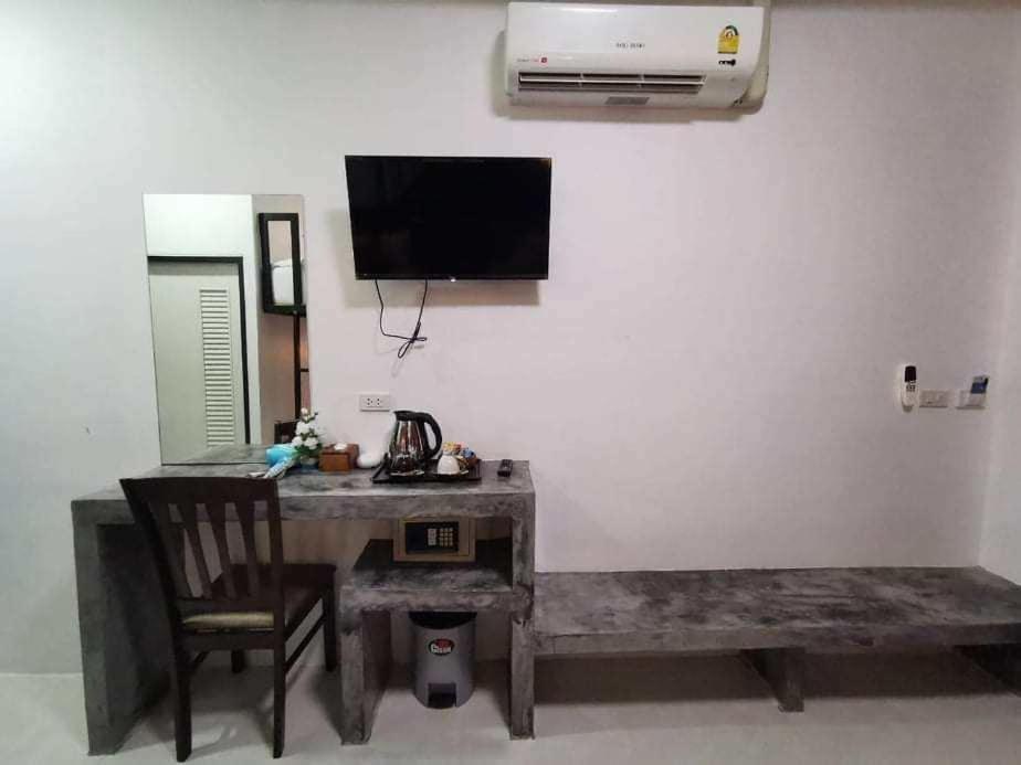 Hostel Lanta Long *