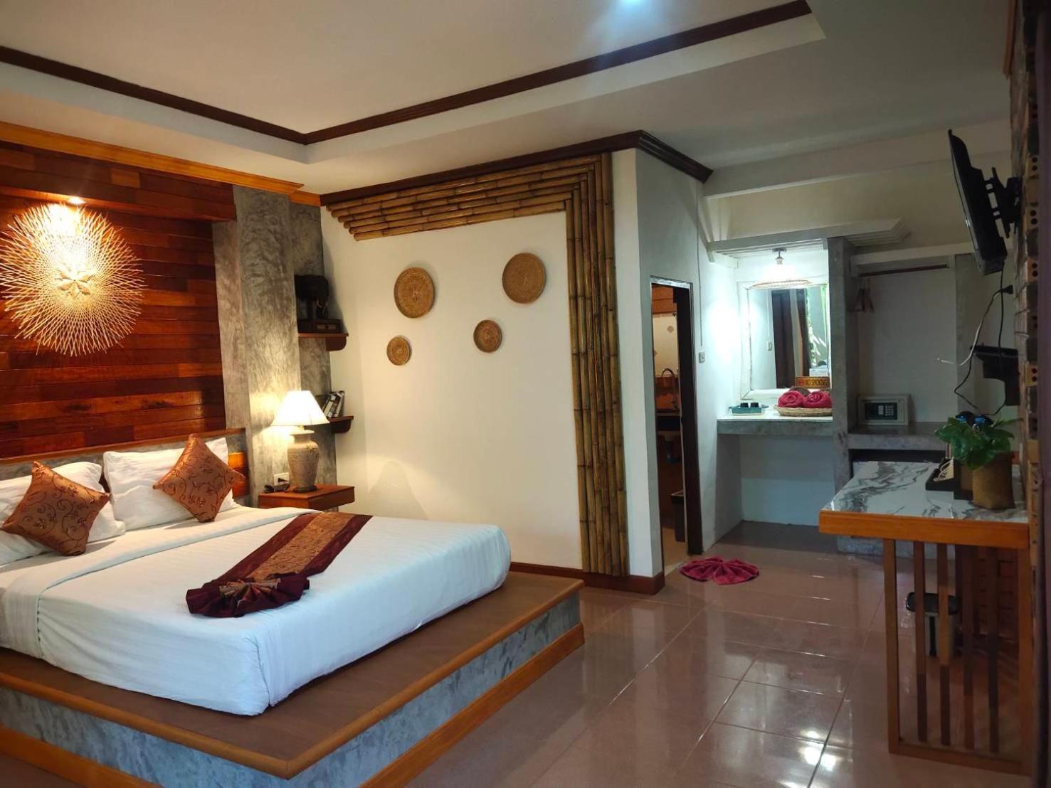 Lanta Riviera 3*