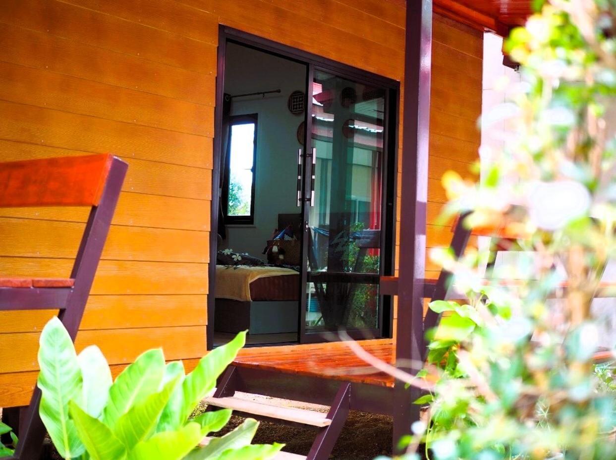 O K Chawkoh Guest house Koh Lanta