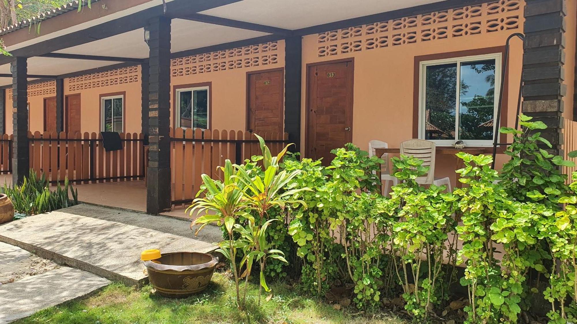Kaimuk Thong 3*