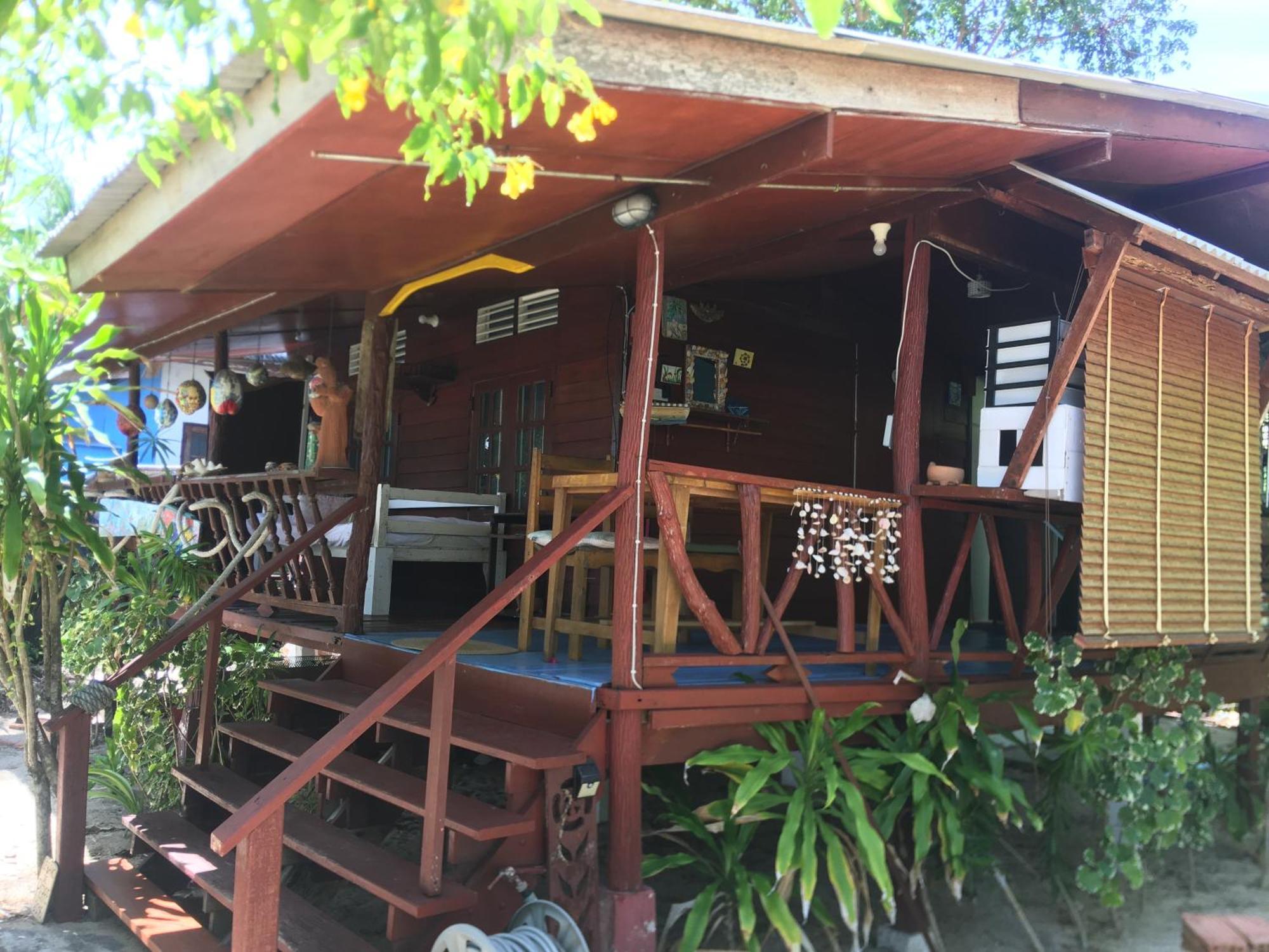 Bangpo Village Resort 2*