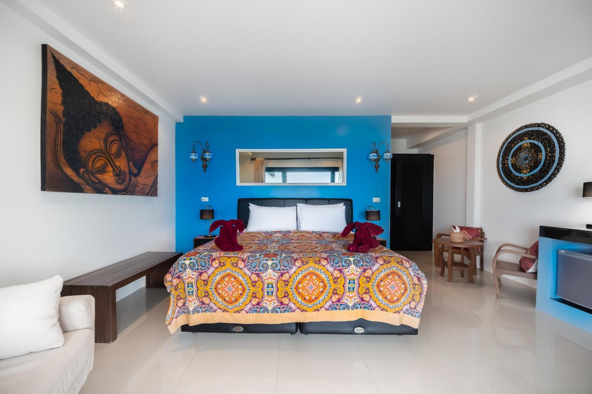 Crystal Bay Resort 3*