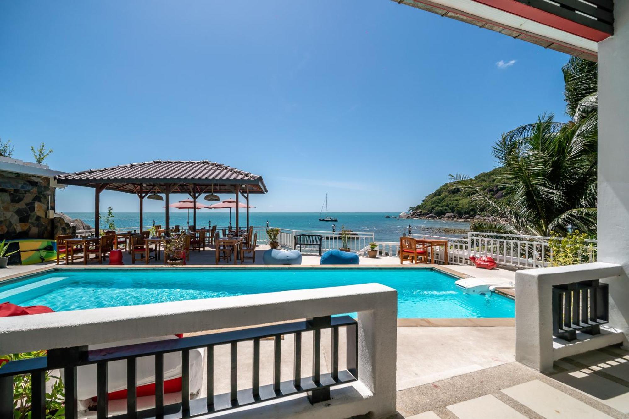 Resort Crystal Bay 3*