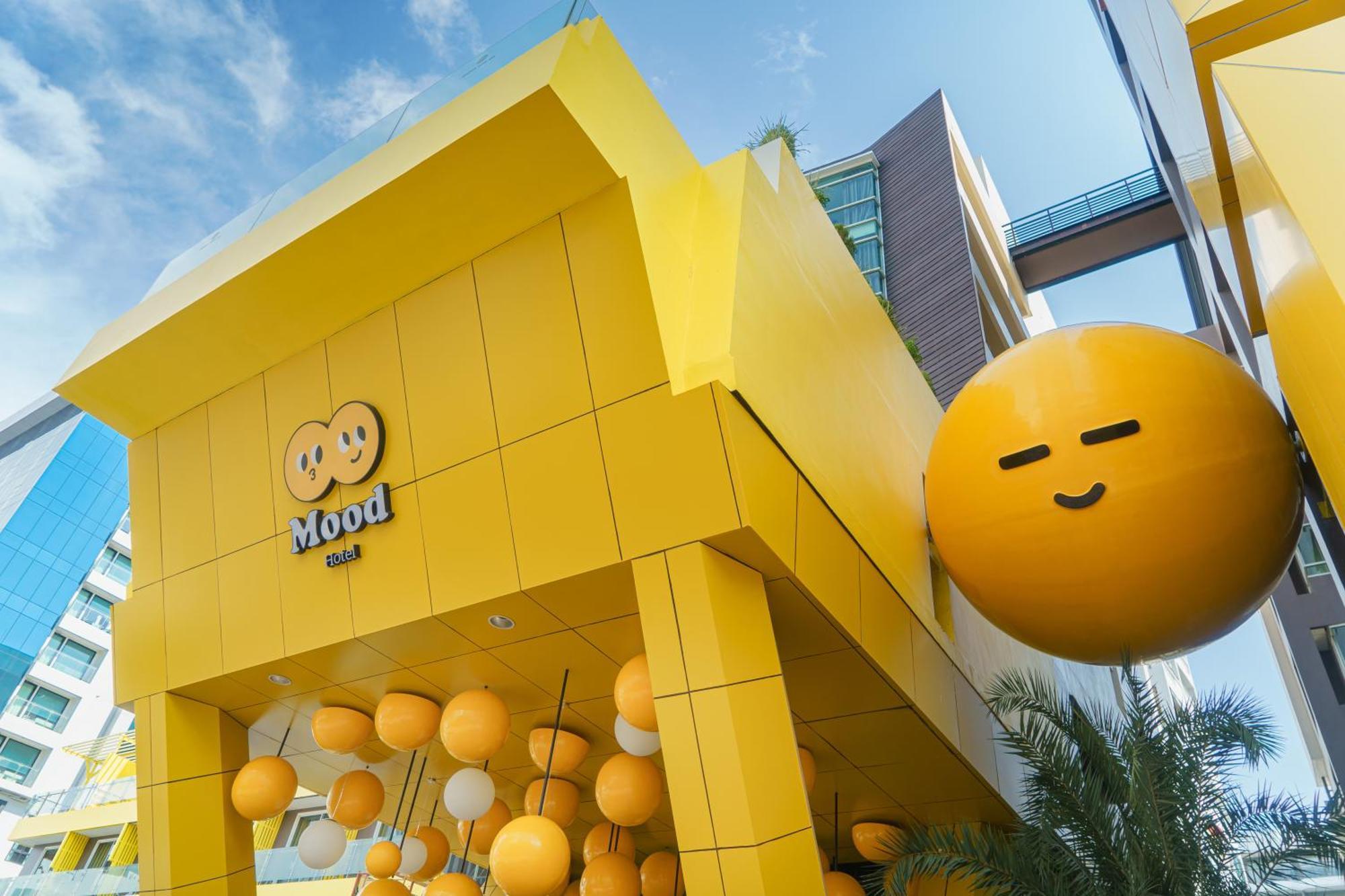 Mood Hotel