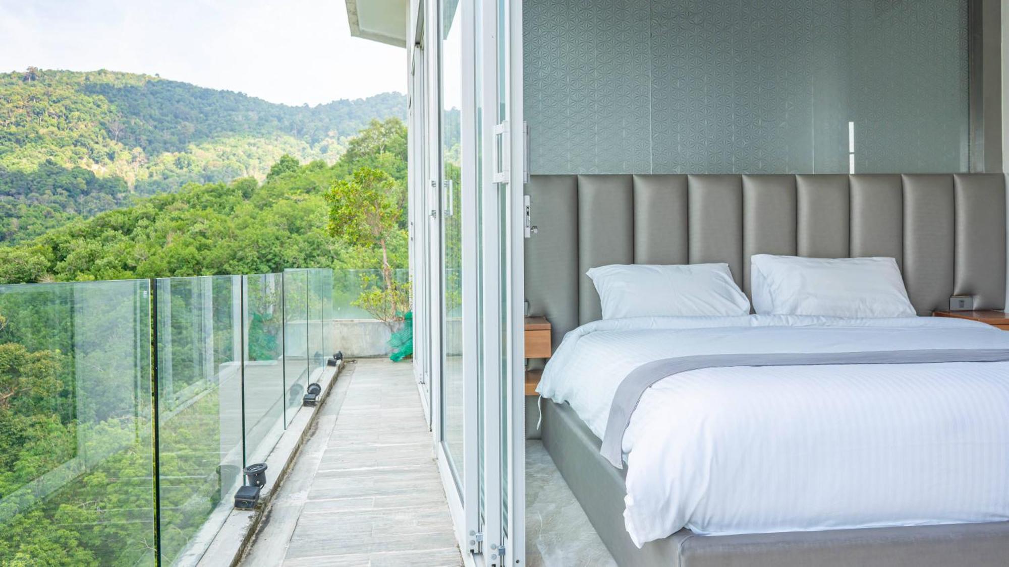 Holiday park 360* Ultimate Penthouse Entire Floor And With Great Amenities Kamala Beach
