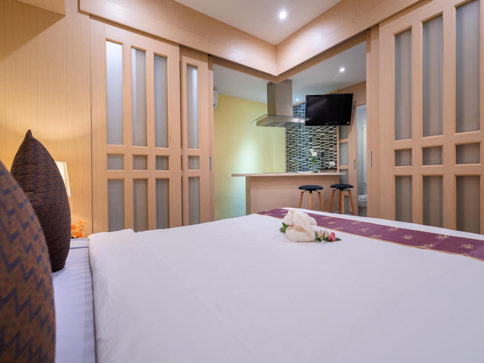 Patong Bay Hotel 4*
