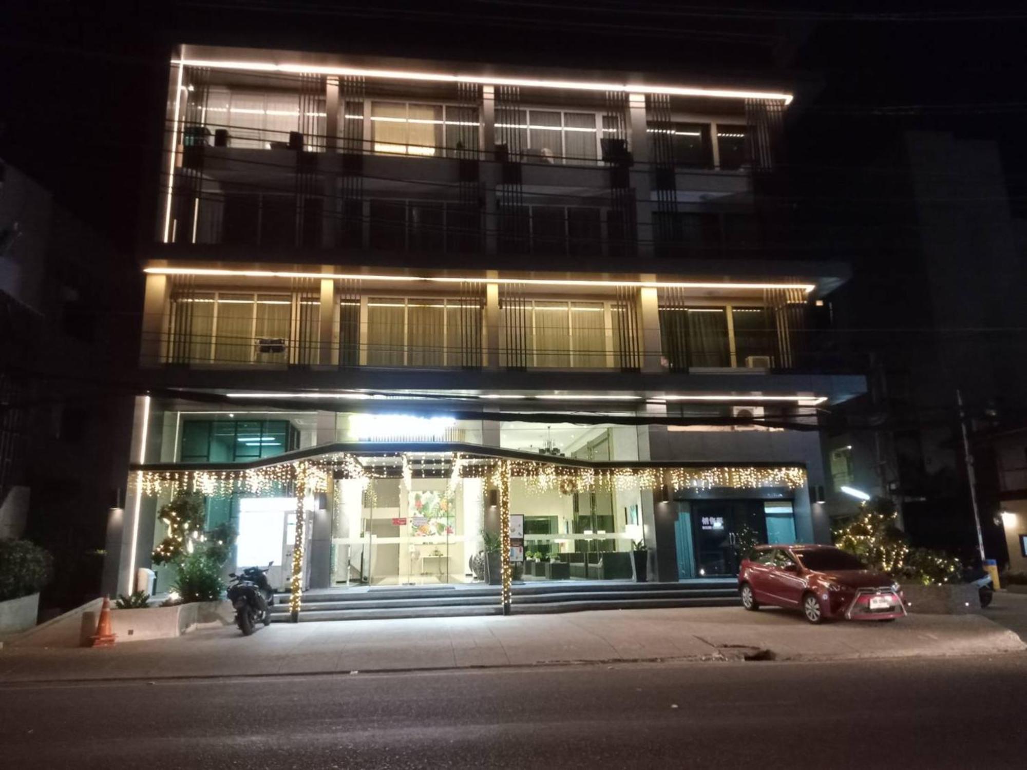 Patong Bay Hotel Phuket