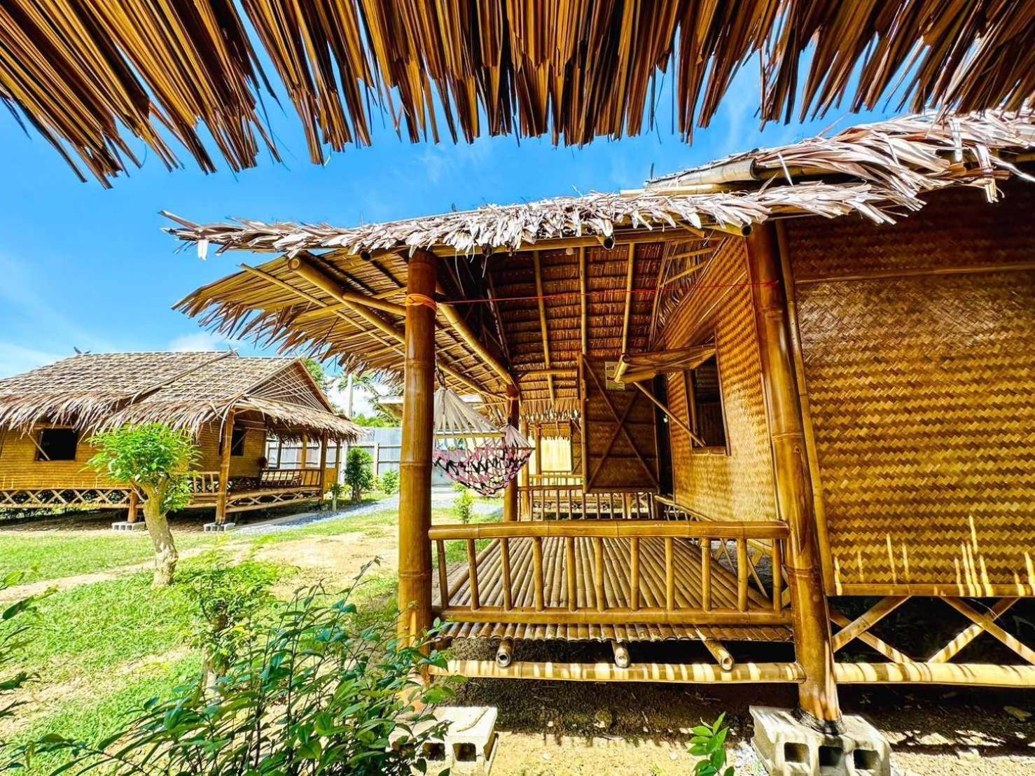 Check In Lanta Resort