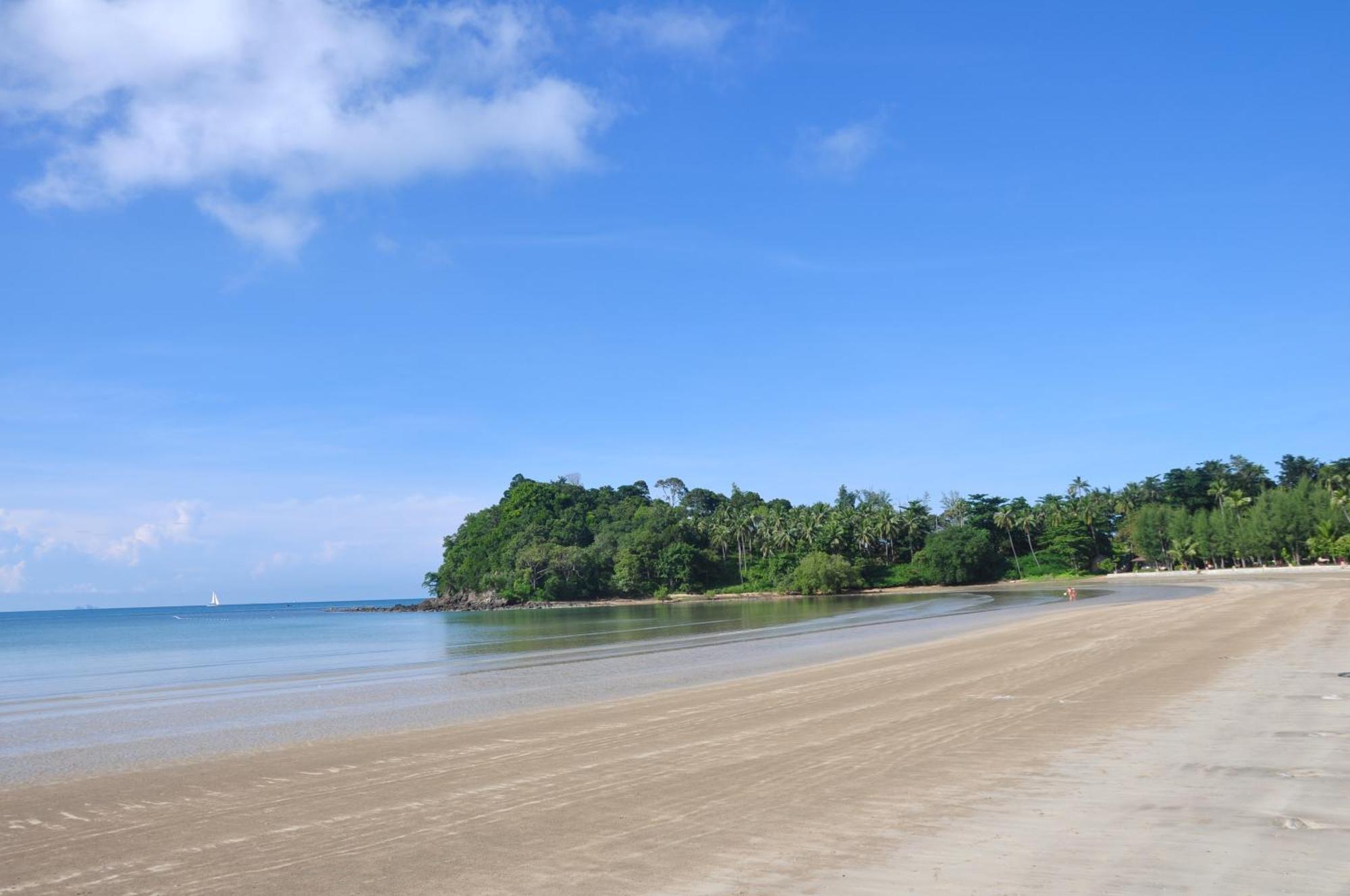 Twin Bay Resort