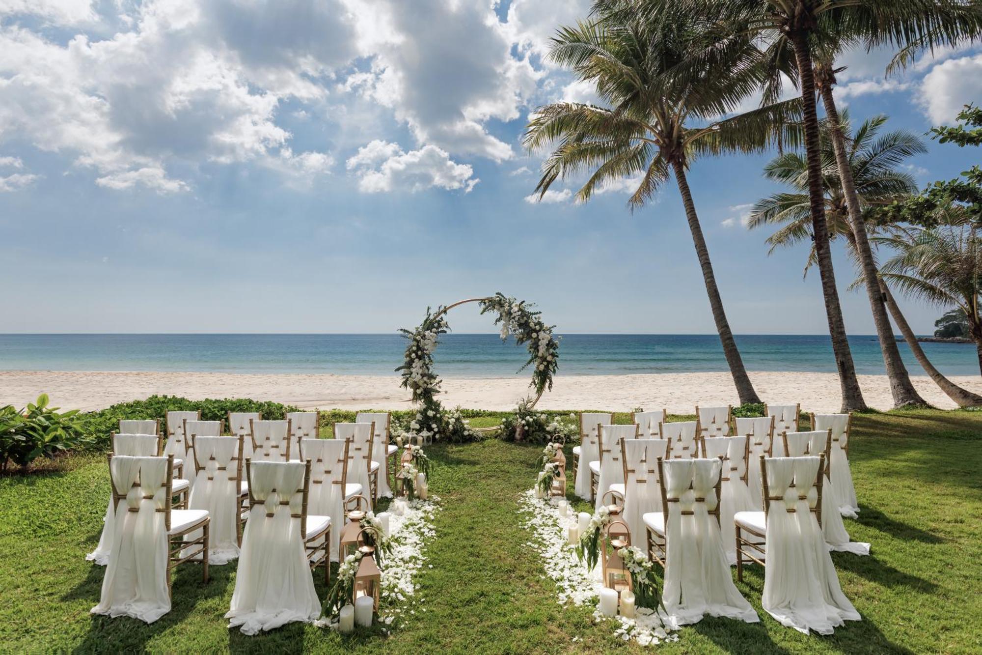 The Phuket Resort Surin Beach (Phuket)