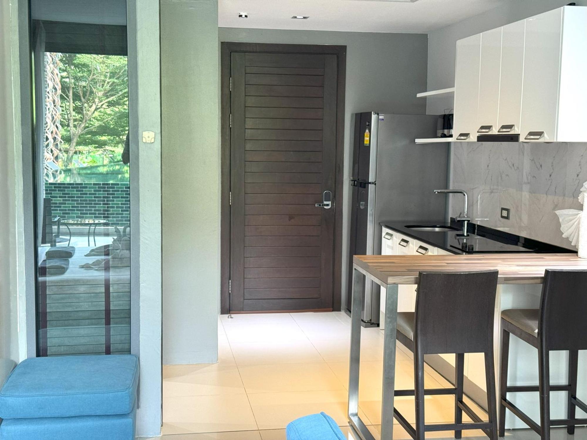 Private At Emerald Terrace Apartamento Patong