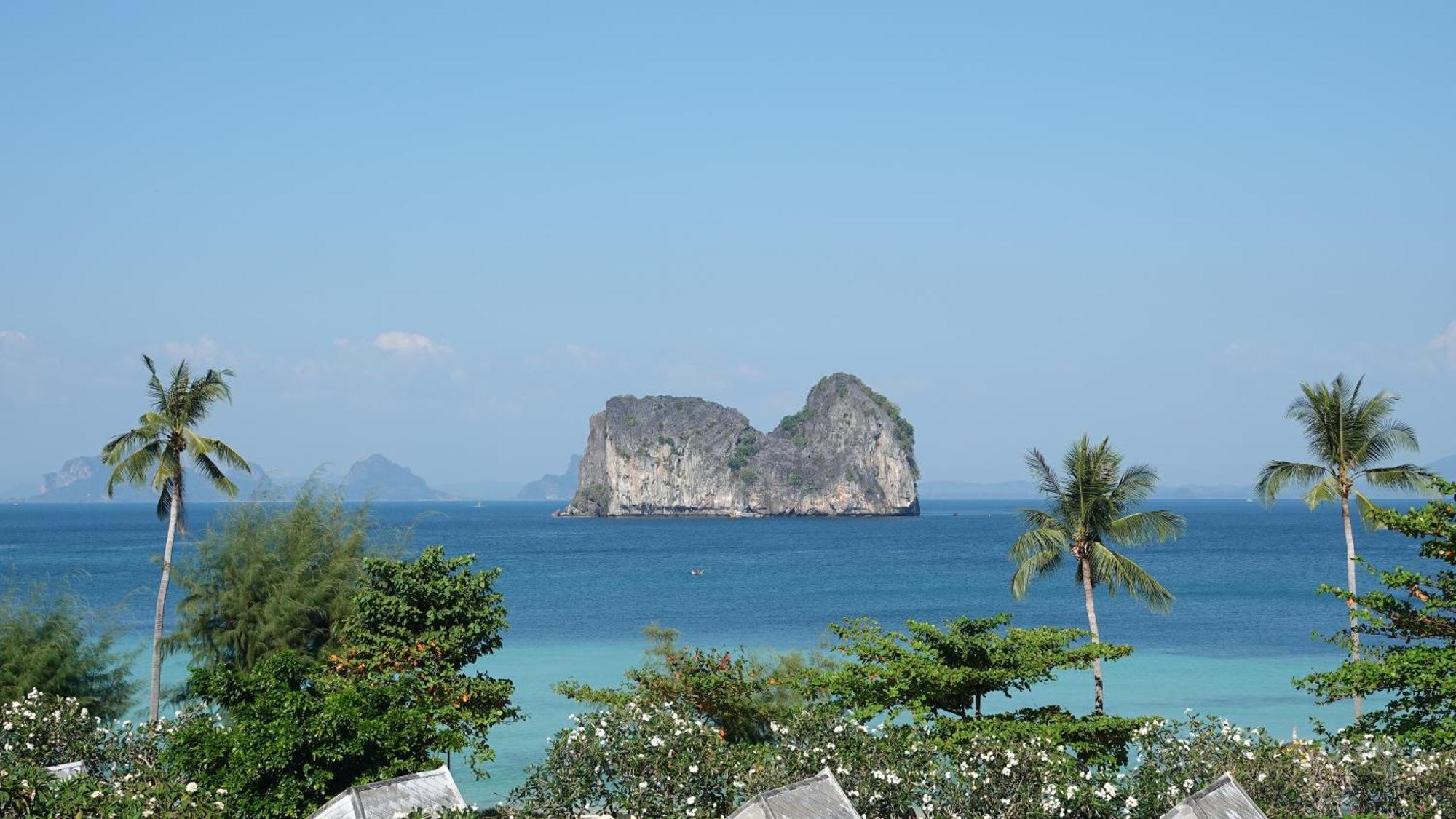 Thanya - Sha Resort 4*