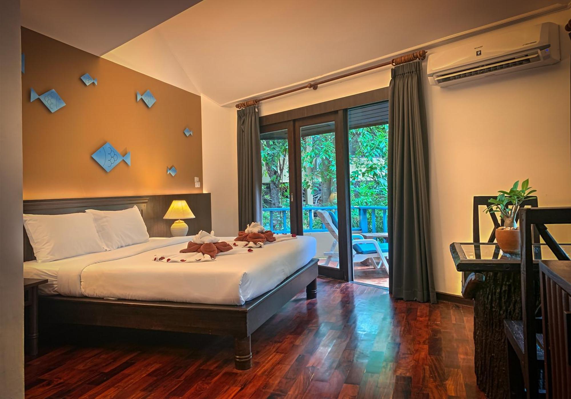 Baan Hin Sai &