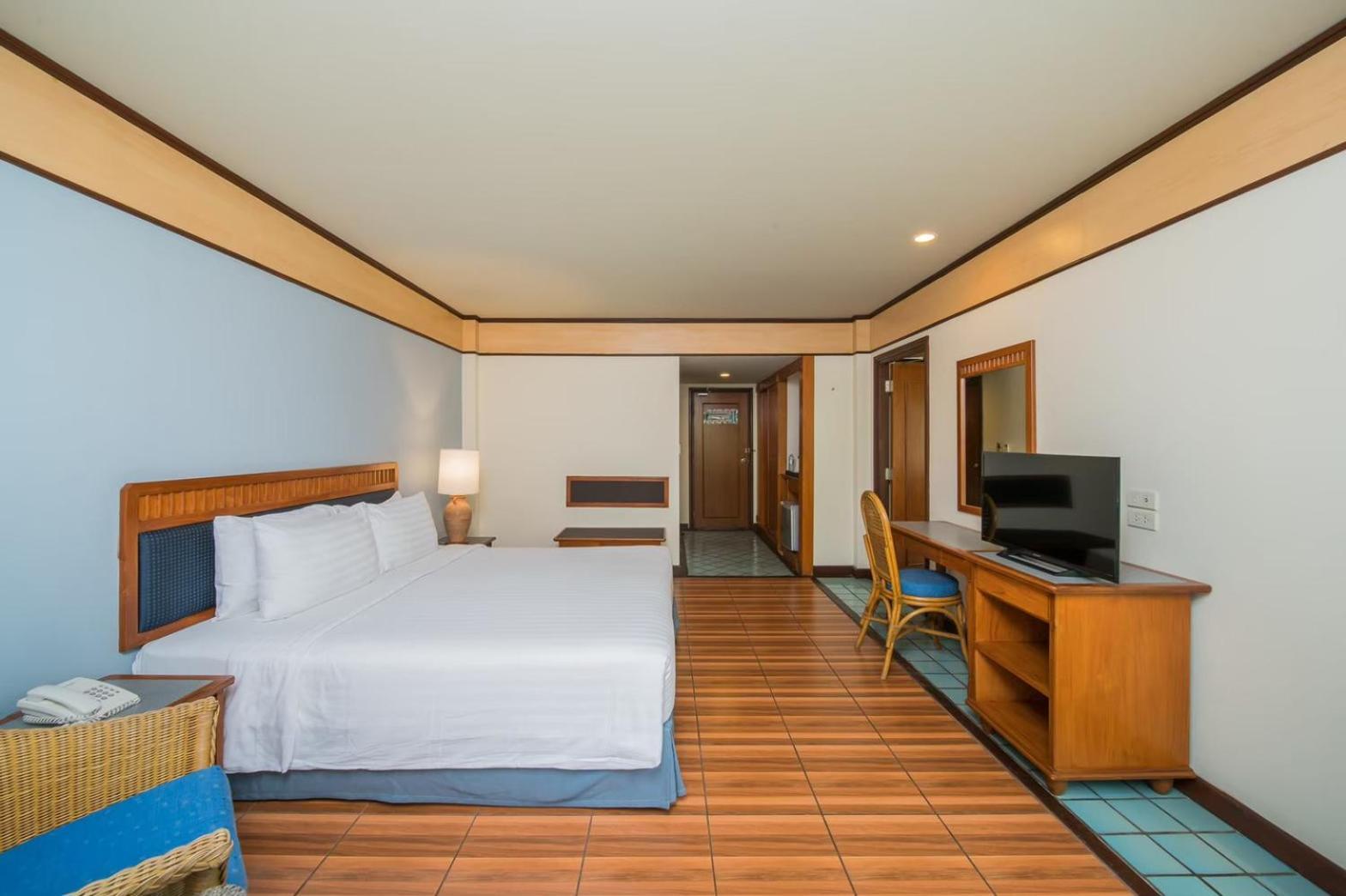 Resort Botany Pattaya 5*
