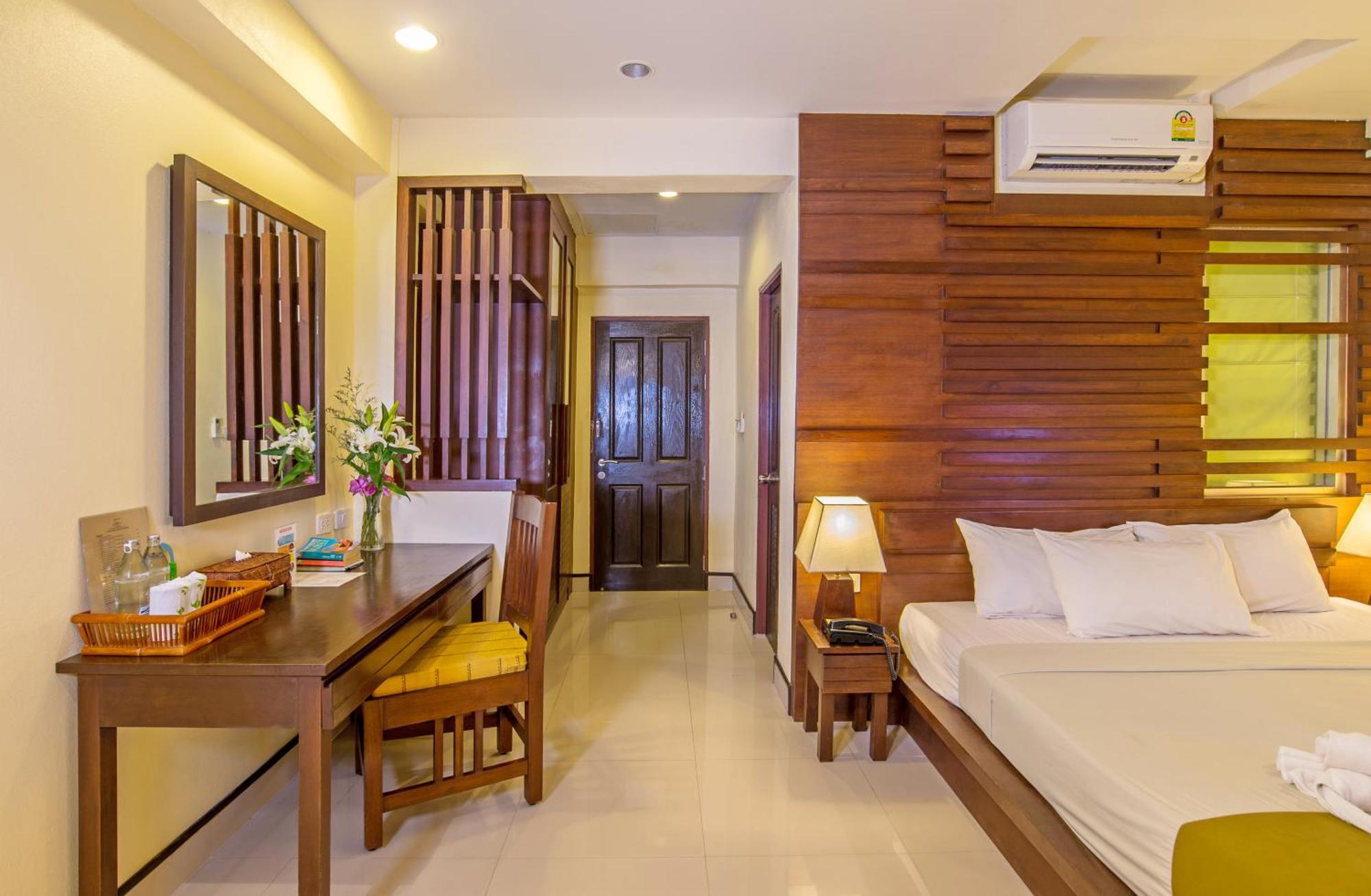 Lanta Pura Resort-sha Extra 3*