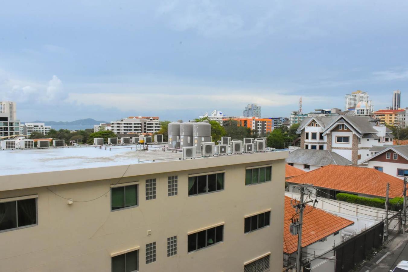 Water Park Condominium Apartment Pattaya