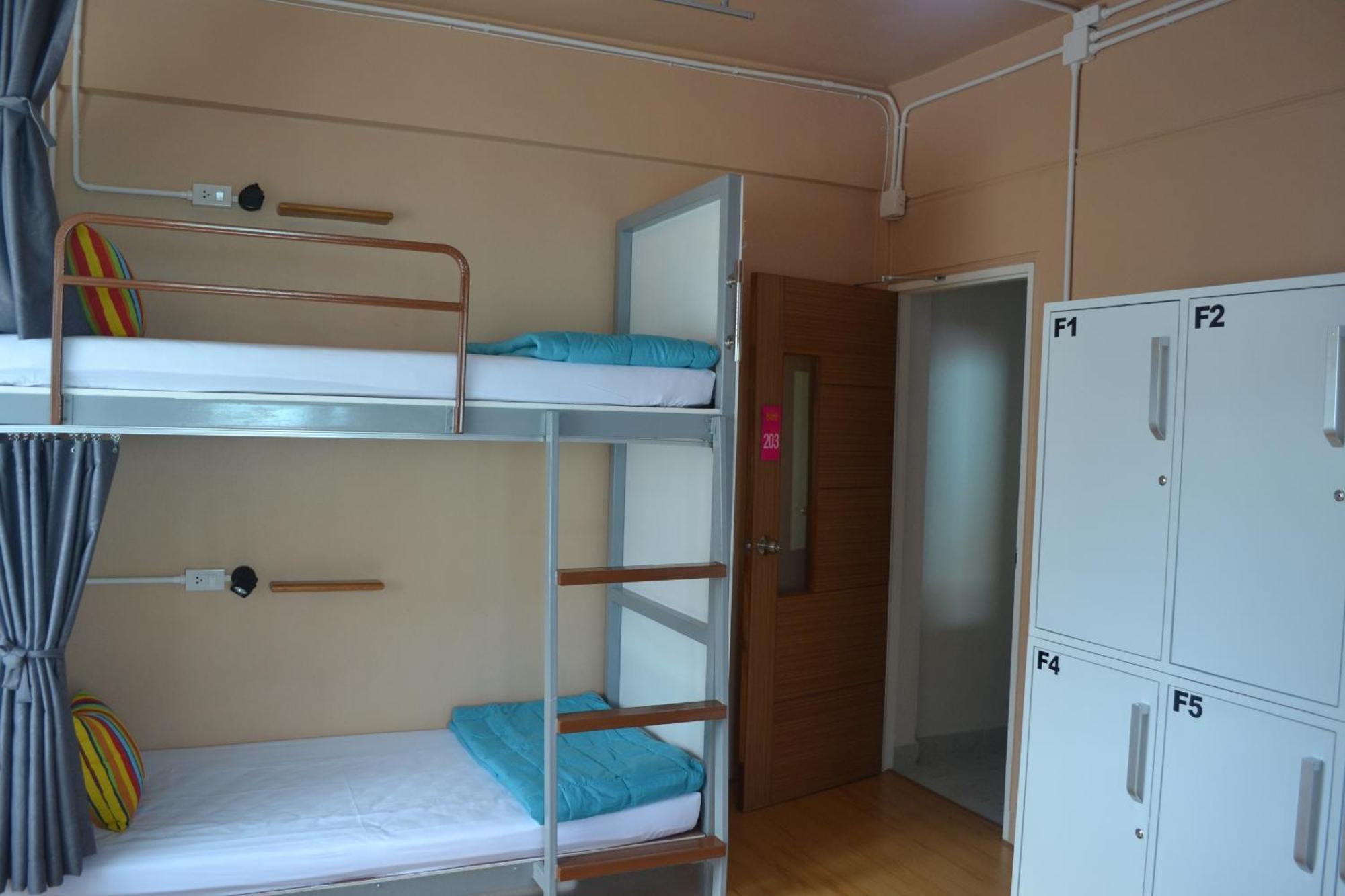 Ideal Beds Hostel