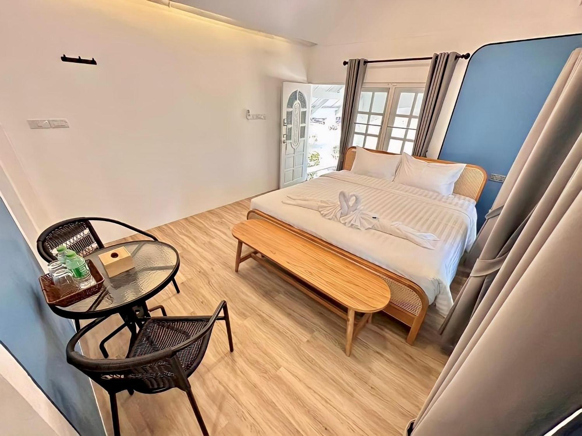Pan Beachfront Krabi 3*