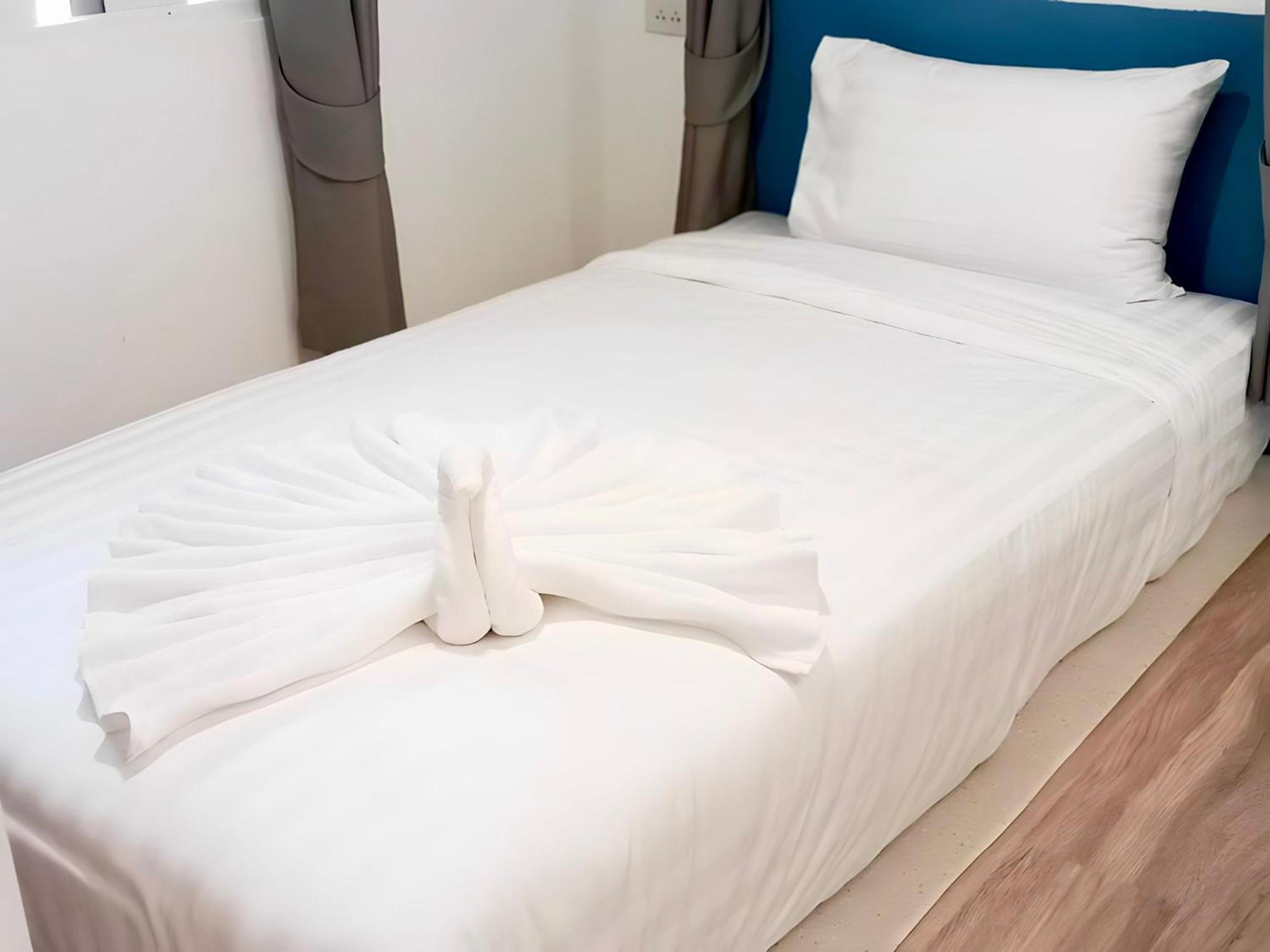 Pan Beachfront Krabi Resort 3*
