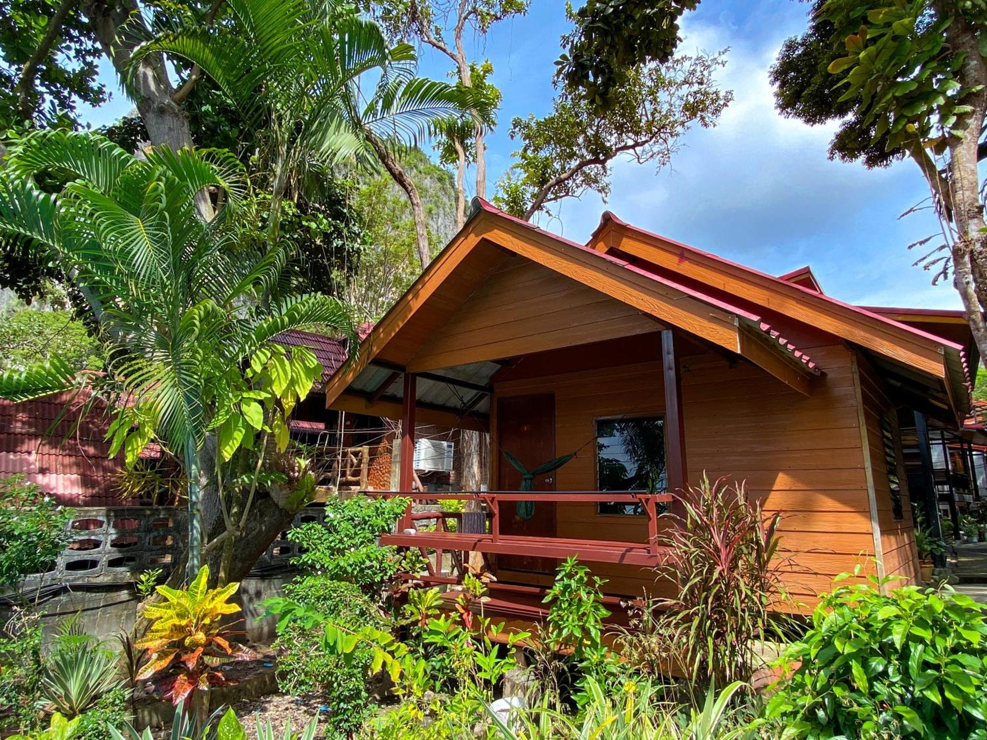 Rapala Rock Wood Resort- Sha Railay Beach