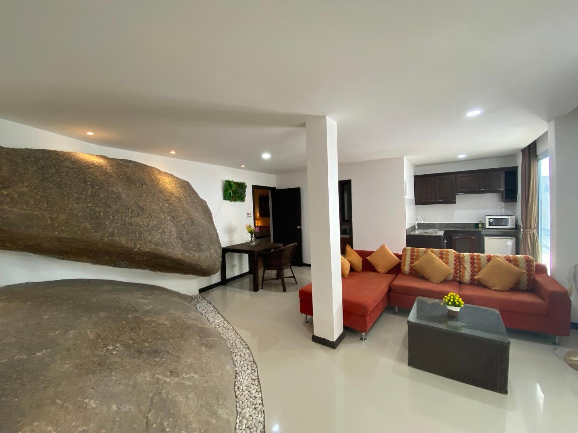 Crystal Bay Tropical Aparthotel Koh Samui